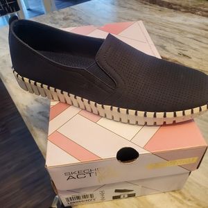 Skechers Active size 8 shoe